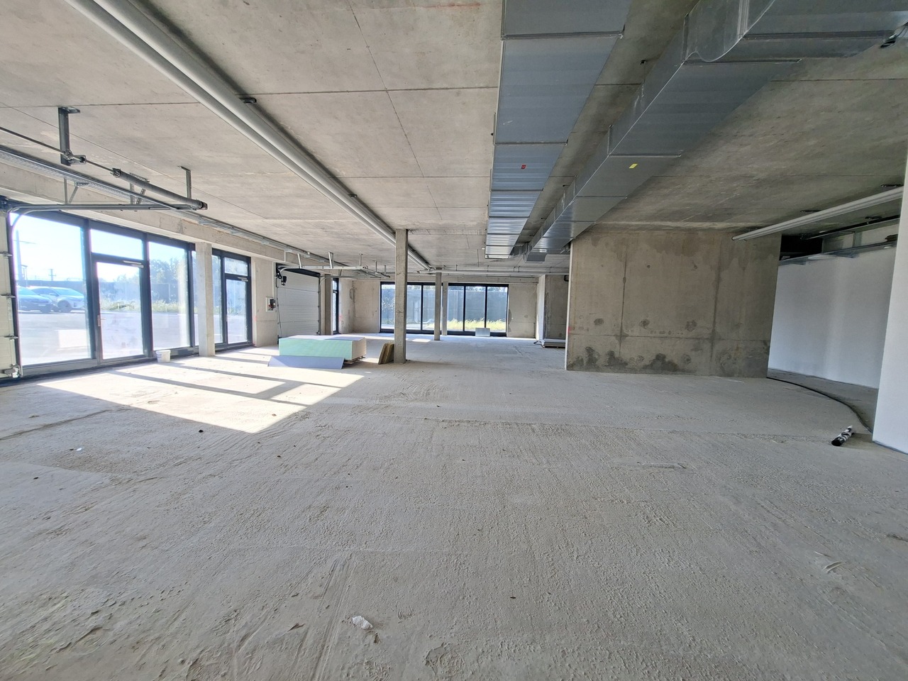 451m² commercial, photo 8 sur 8
