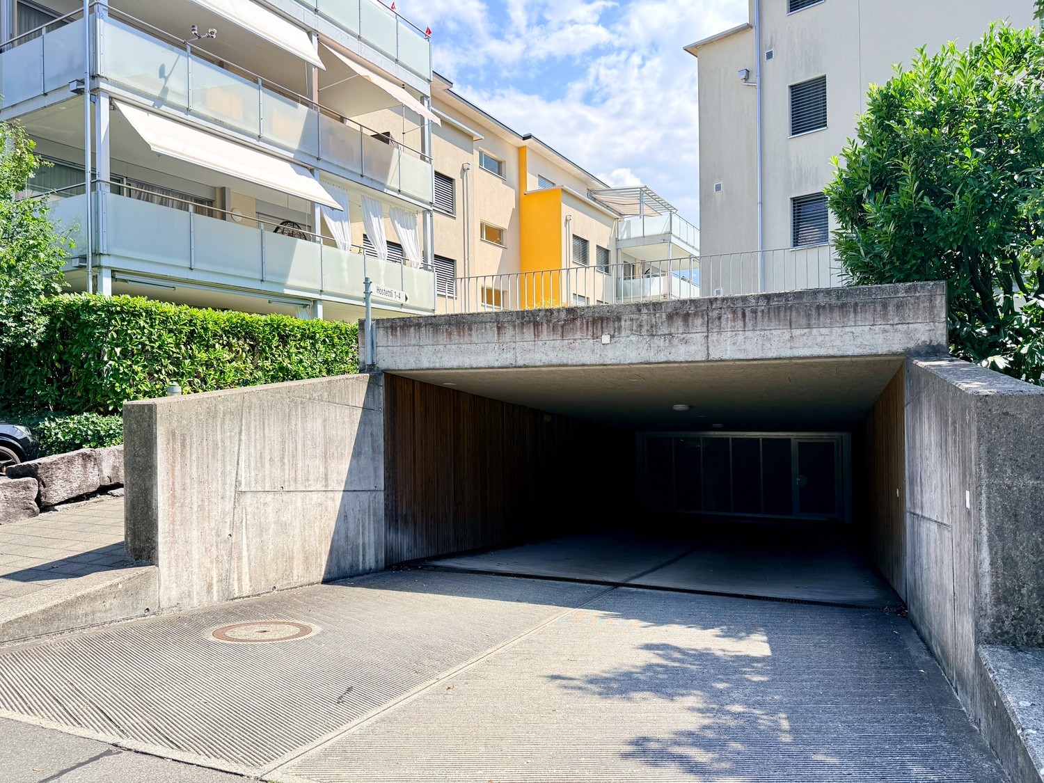 Place de parc souterrain, photo 2 sur 3