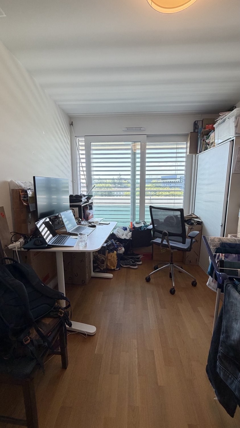 6 rooms apartment