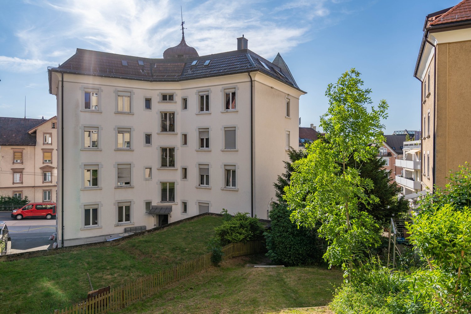 Appartement de 2 pièces sous les combles, photo 1 sur 10