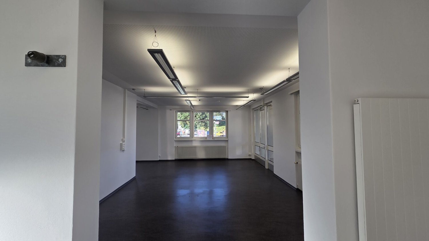 65m² de bureau