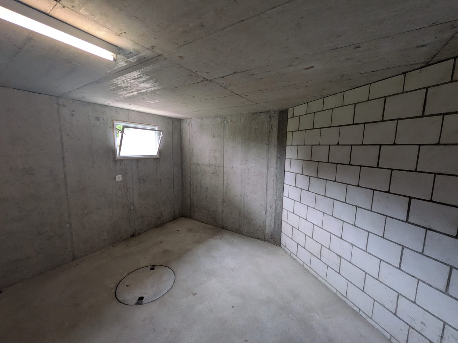 19m² commercial