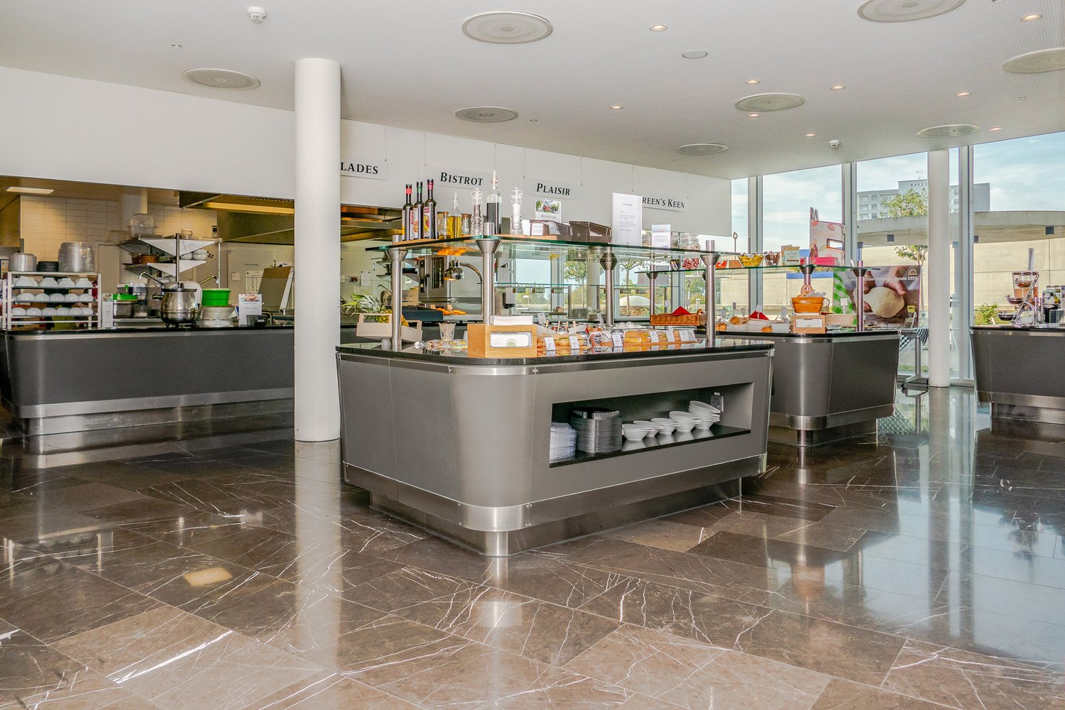 1424m² bureau