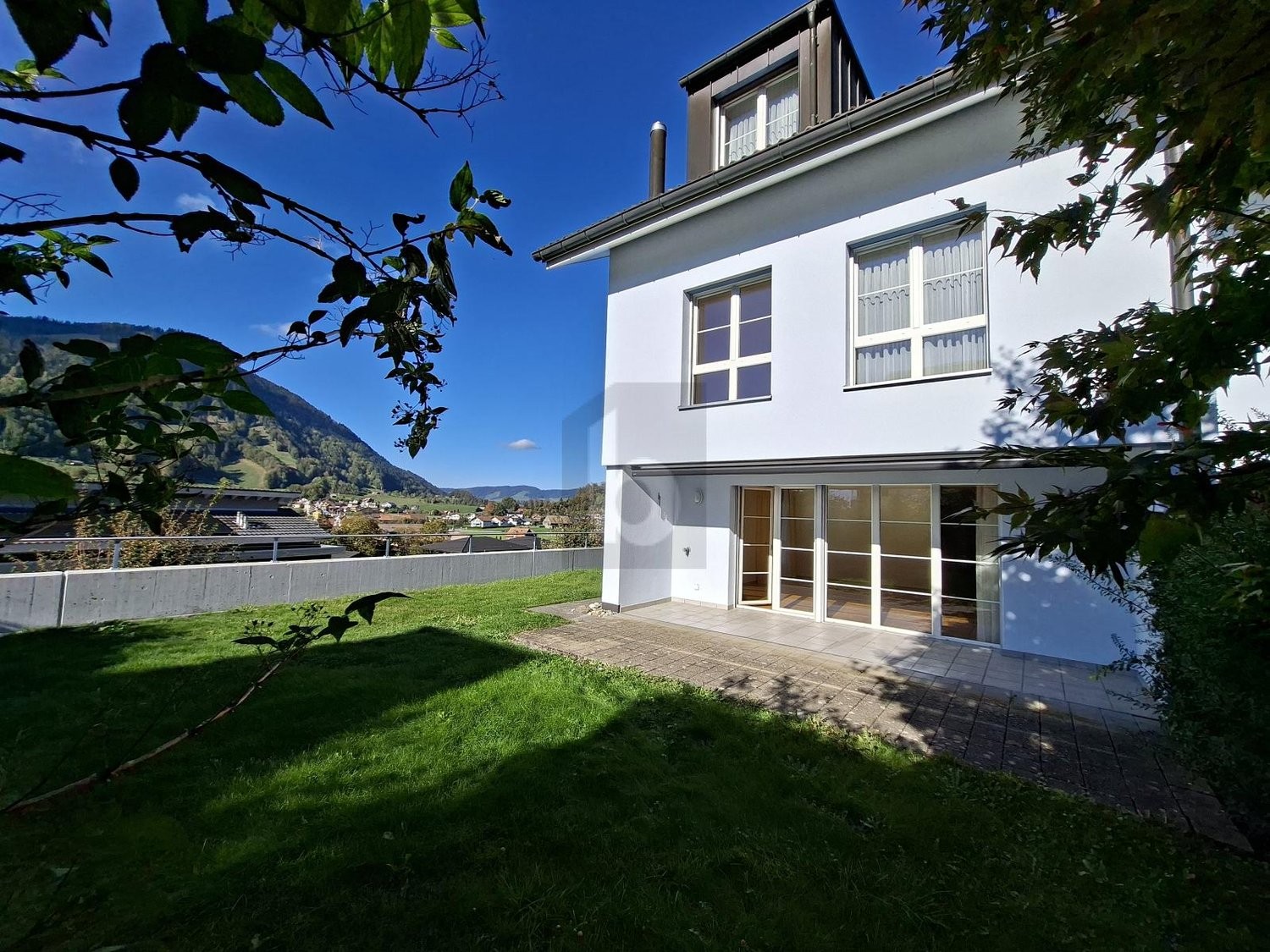 Maison duplex de 6 ½ pièces, photo 2 sur 4