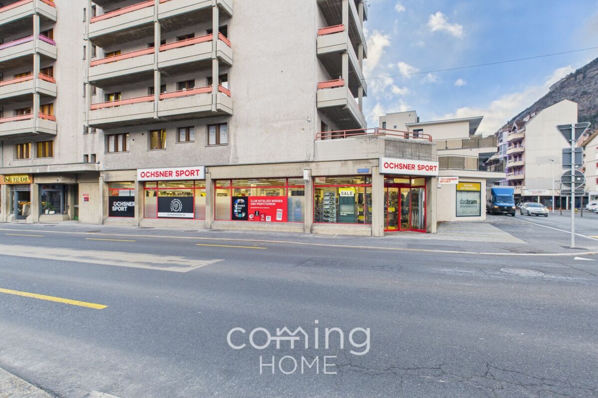 Commercial, photo 1 sur 10