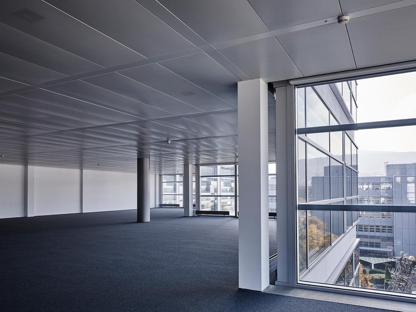 752m² bureau