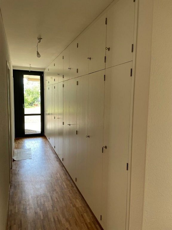 5 rooms apartment