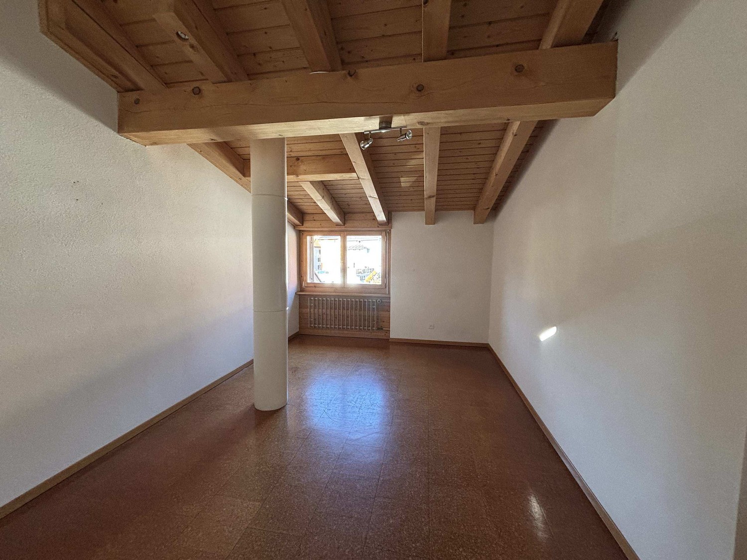 Appartement sous les combles, photo 5 sur 10