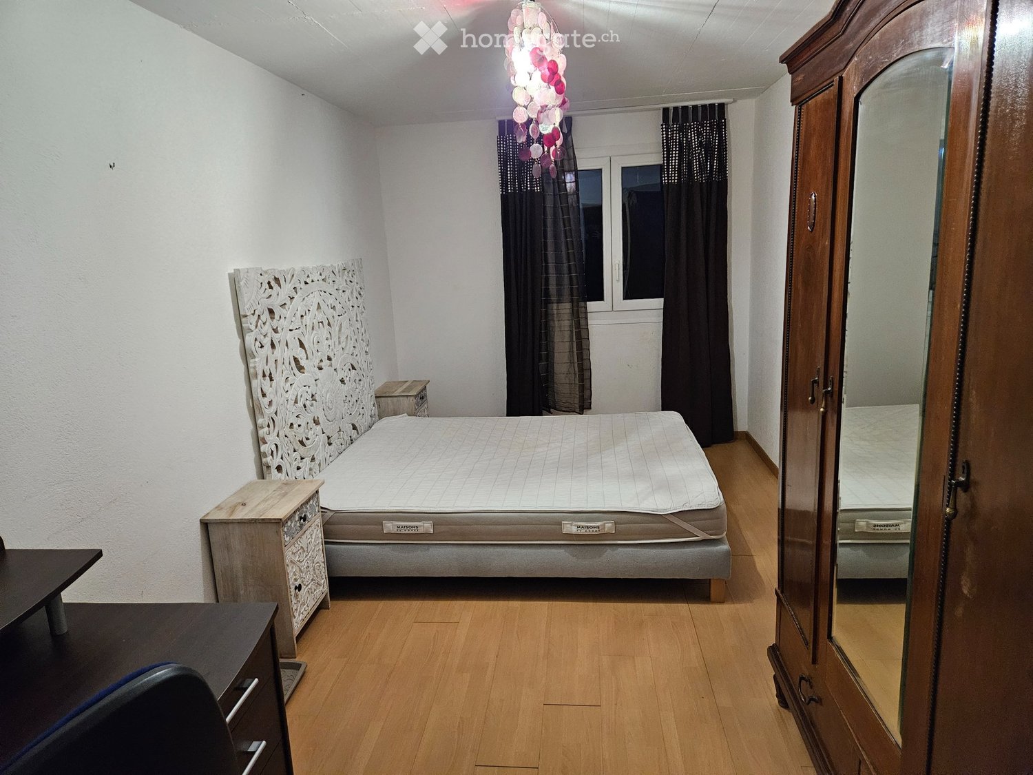 1 room single room