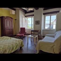1 room single room, photo 1 sur 3