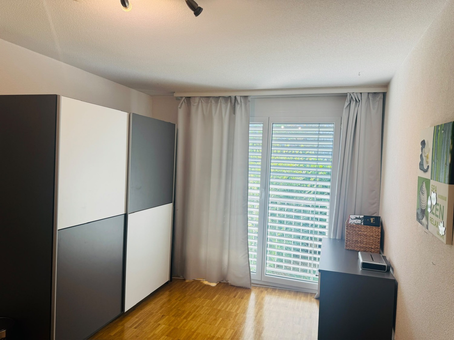 Chambre en colocation, photo 2 sur 5