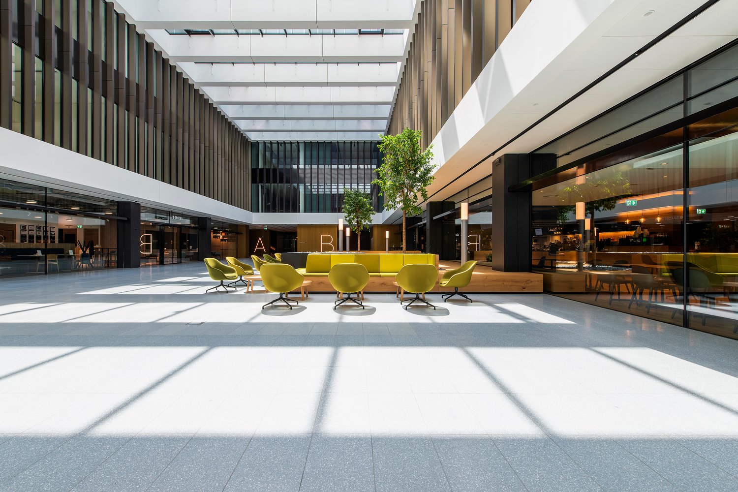 Bureau de 1183m²