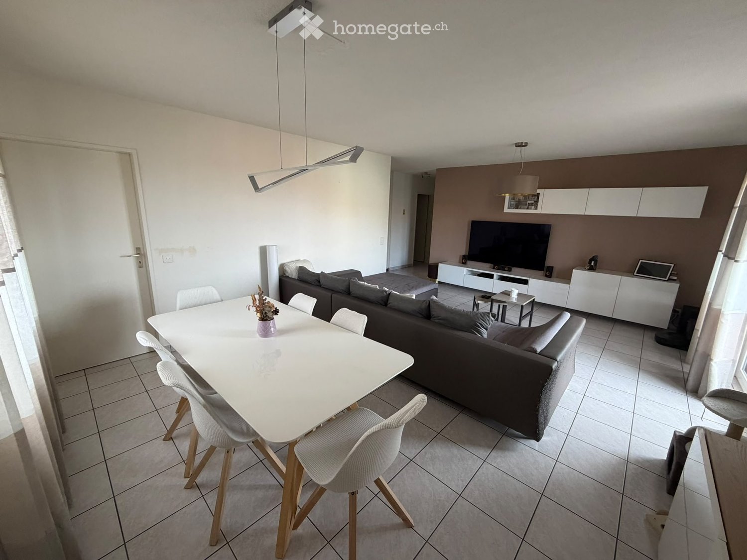 3 rooms apartment, photo 1 sur 5