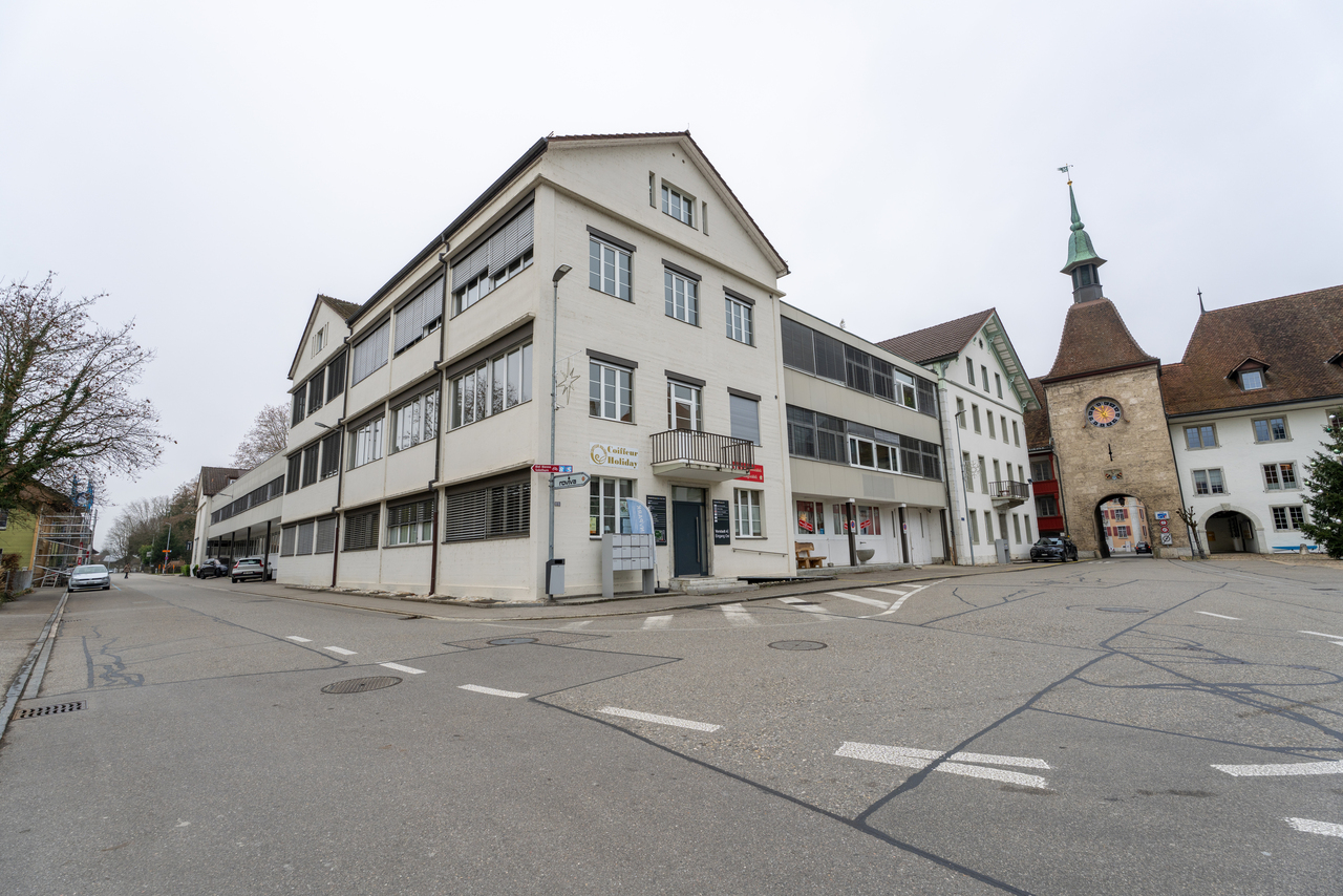 100m² commercial, photo 3 sur 9