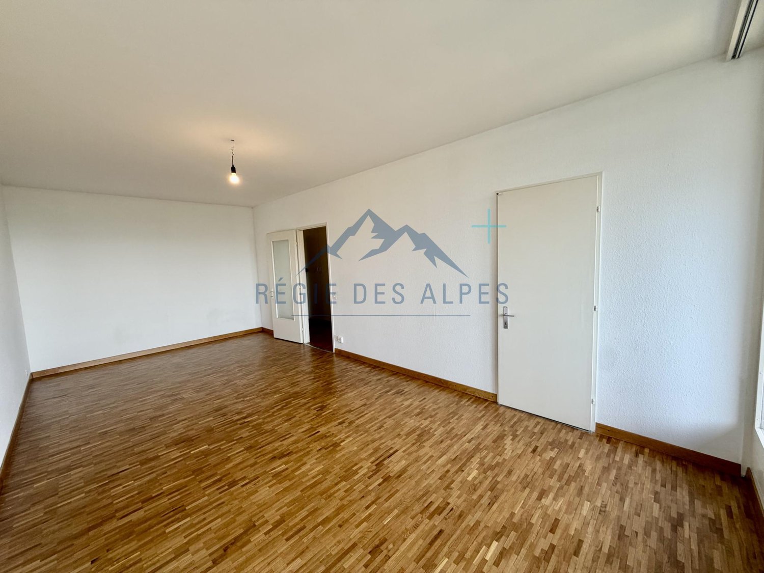 3 rooms apartment, photo 3 sur 8