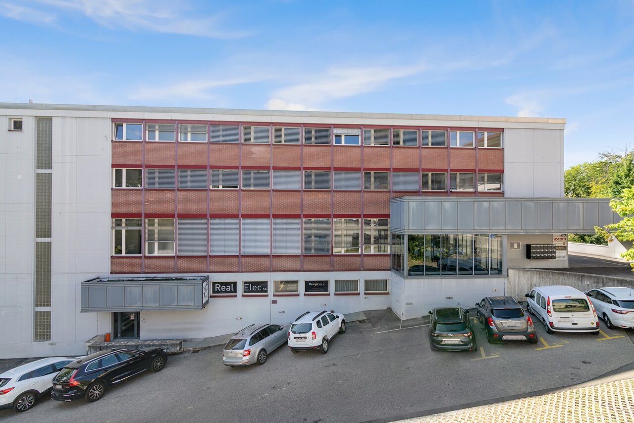 42m² office