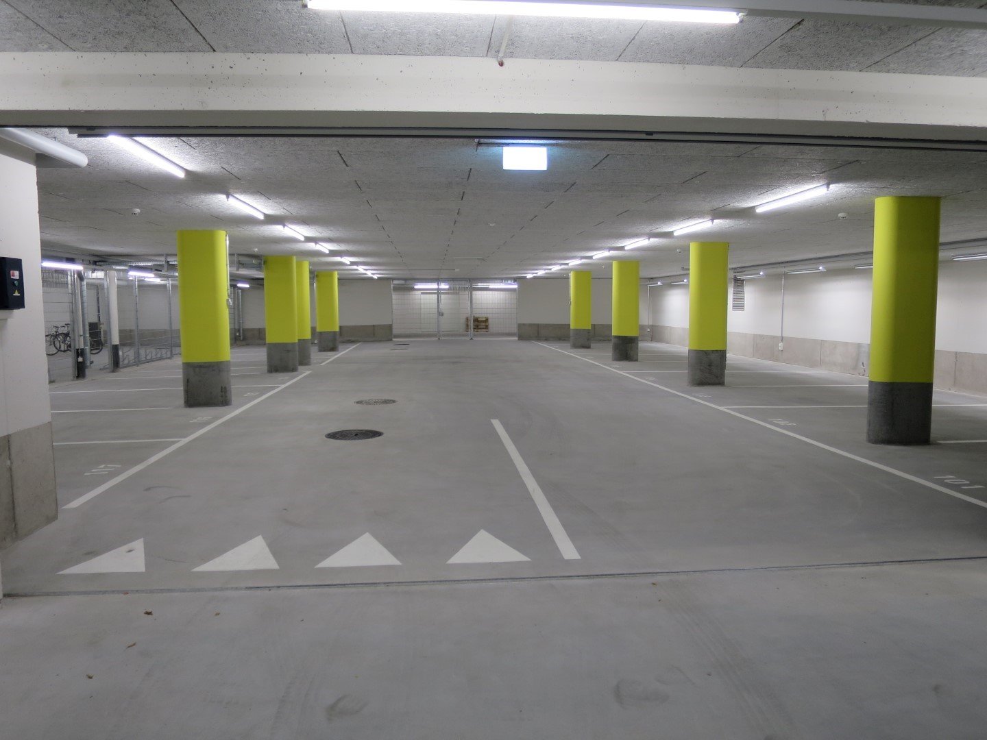 Créneau ouvert, photo 1 sur 4