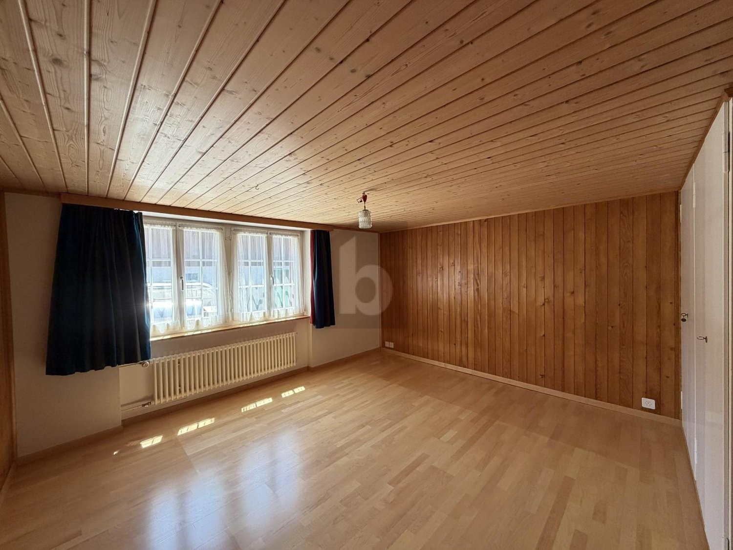 duplex de 7 pièces, photo 3 sur 4