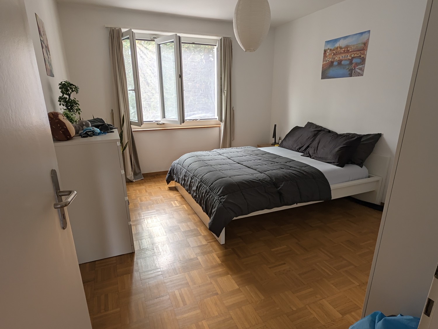 Appartement de 4 pièces, photo 1 sur 8