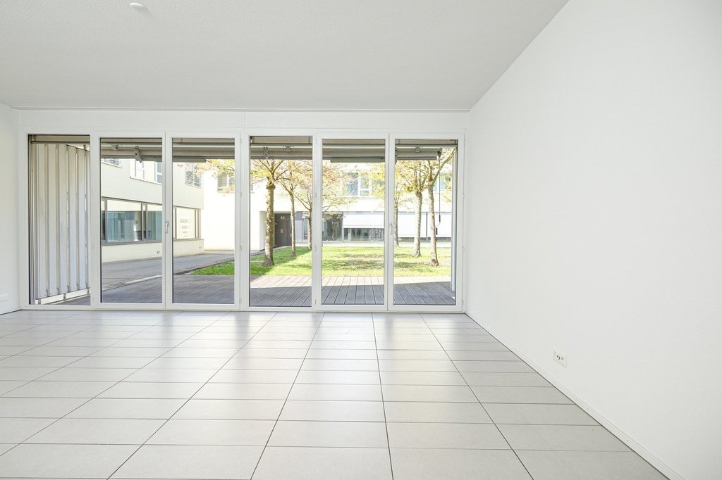 85m² commercial, photo 2 sur 10