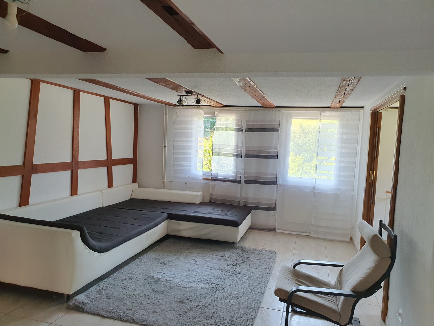 Appartement de 4 pièces, photo 1 sur 7