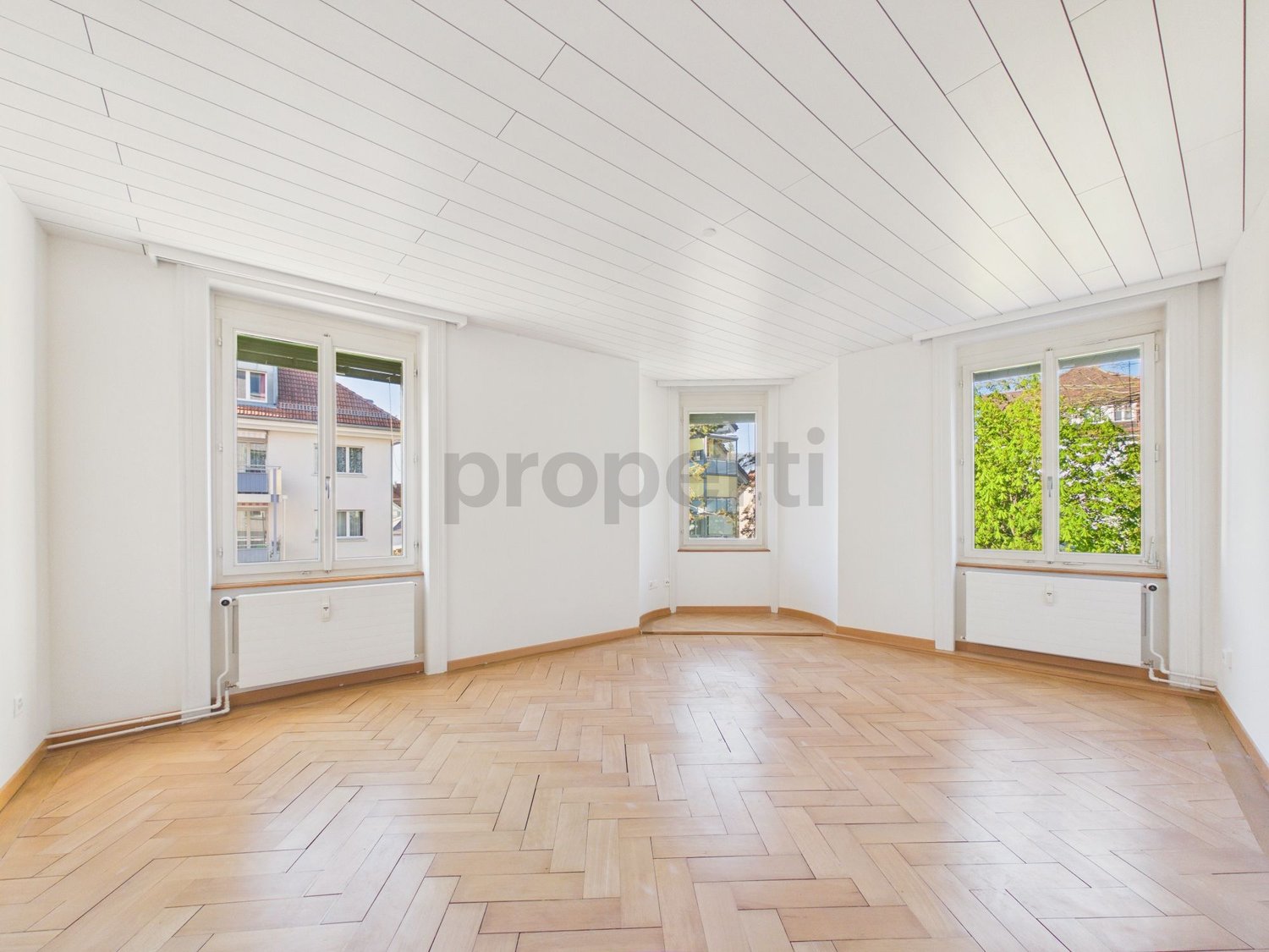 Appartement de 2 ½ pièces avec terrasse, photo 1 sur 10