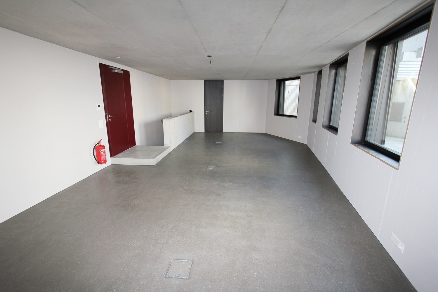 106m² commercial, photo 3 sur 7
