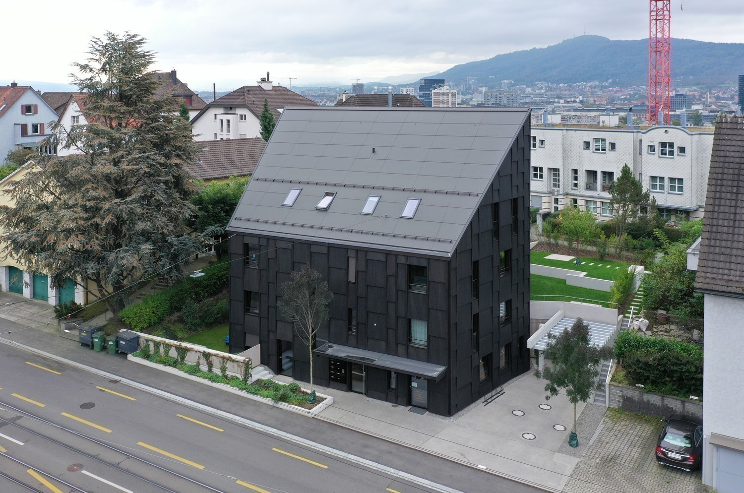 106m² commercial, photo 1 sur 7