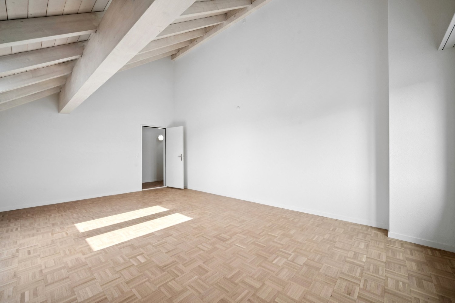 40m² commercial