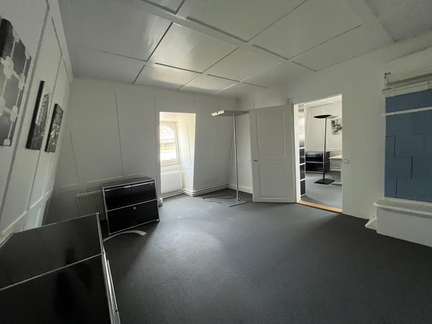 130m² commercial