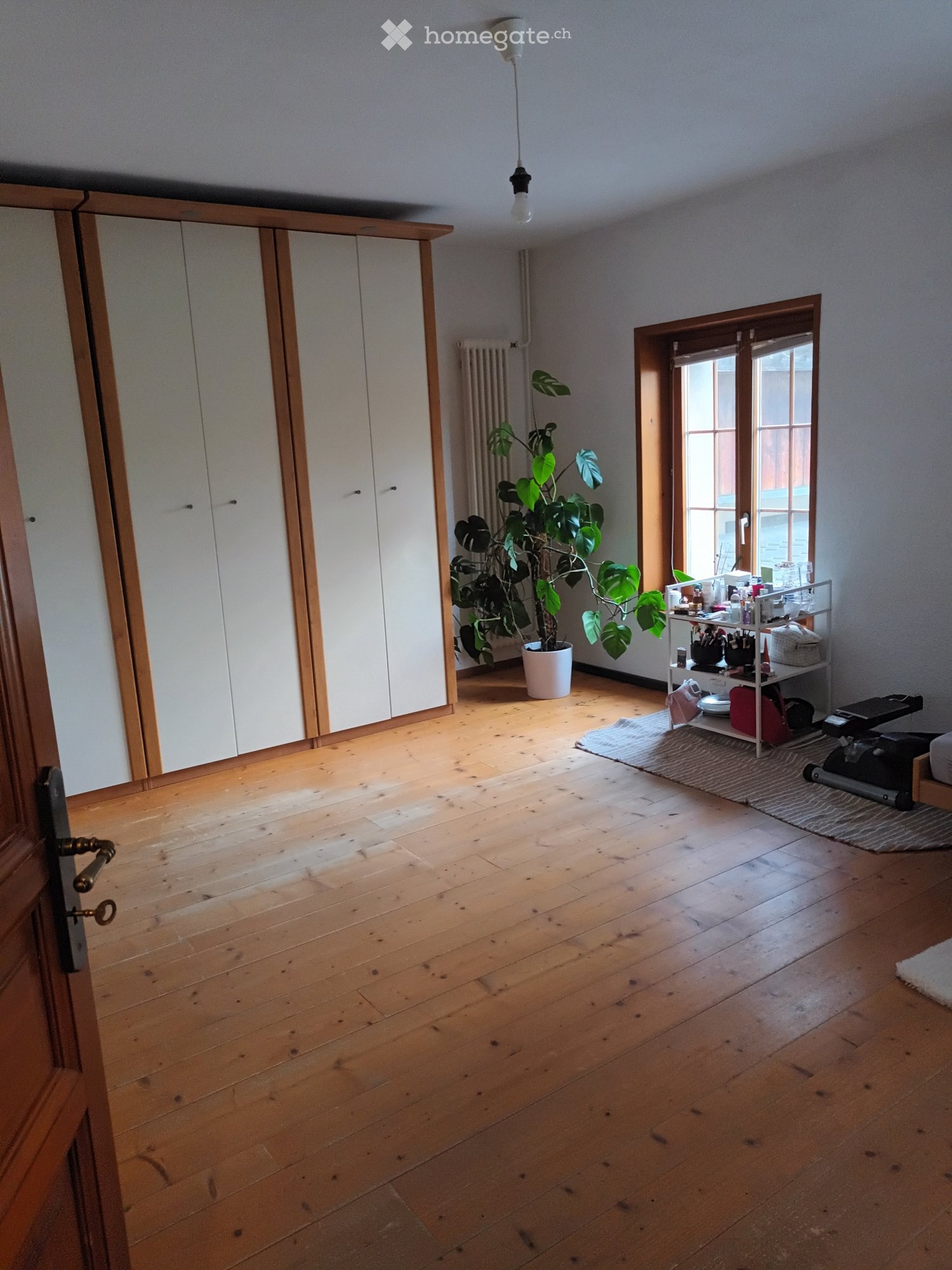 2 room single room, photo 2 sur 5