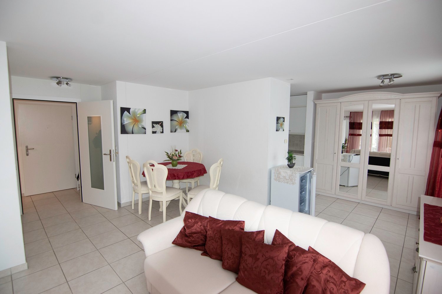2 ½ rooms furnished flat