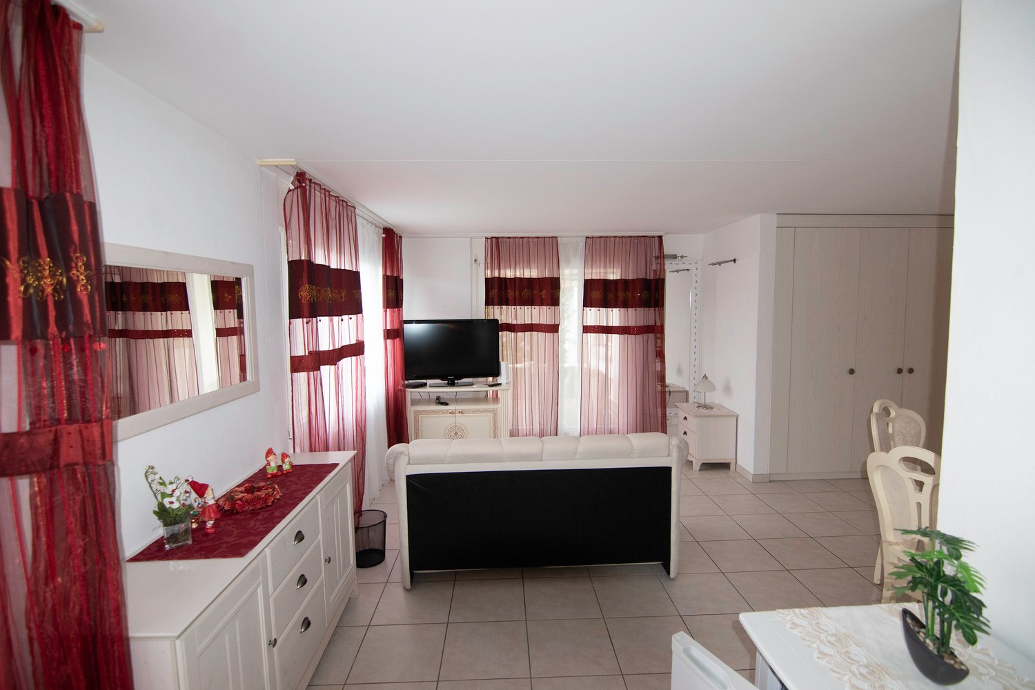 2 ½ rooms furnished flat