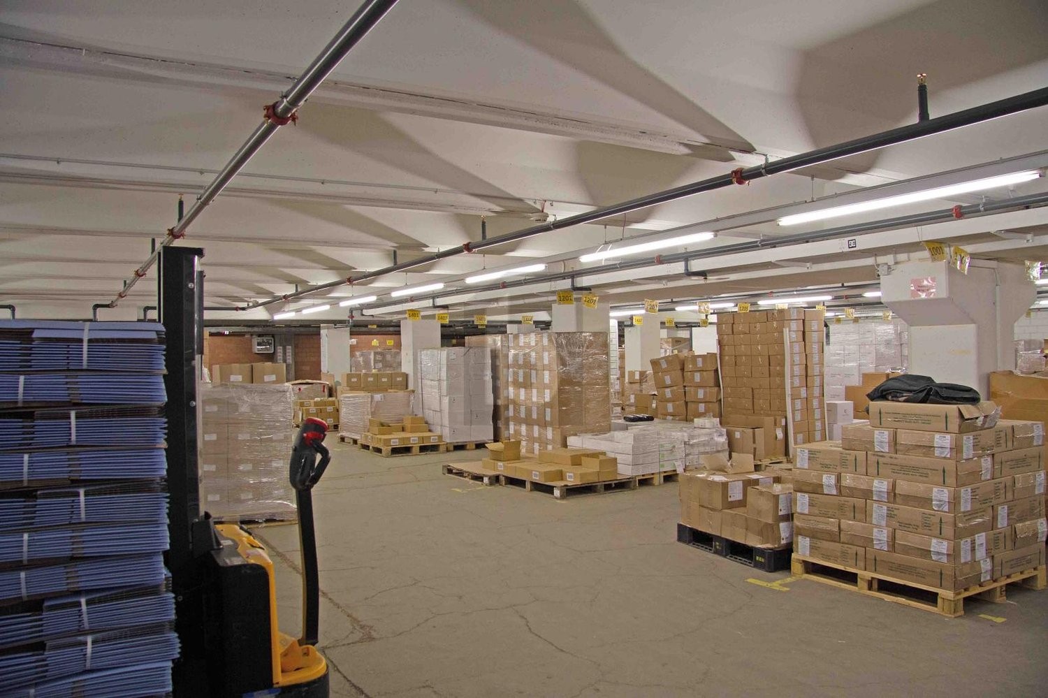 Espace de stockage de 1000m², photo 2 sur 4