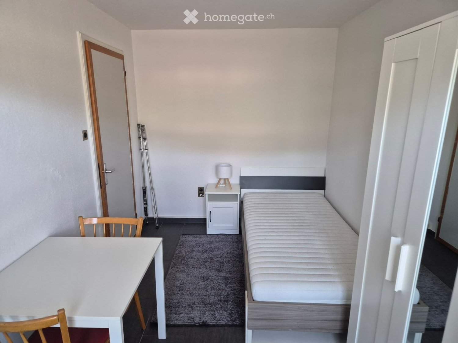 1 pièce chambre simple, photo 4 sur 5