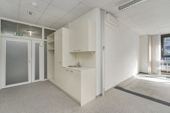 64m² bureau, photo 5 sur 5