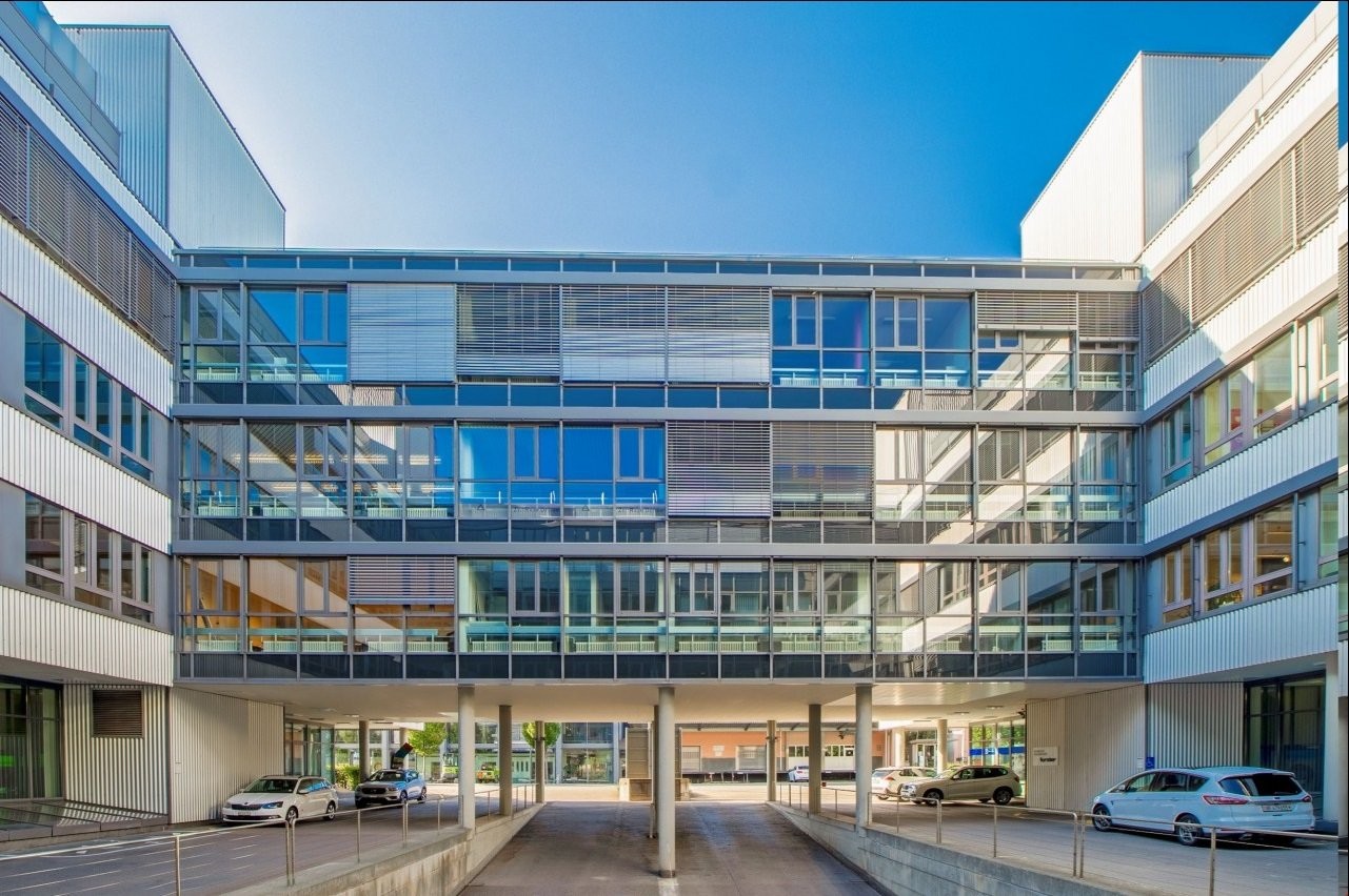 64m² bureau, photo 2 sur 5