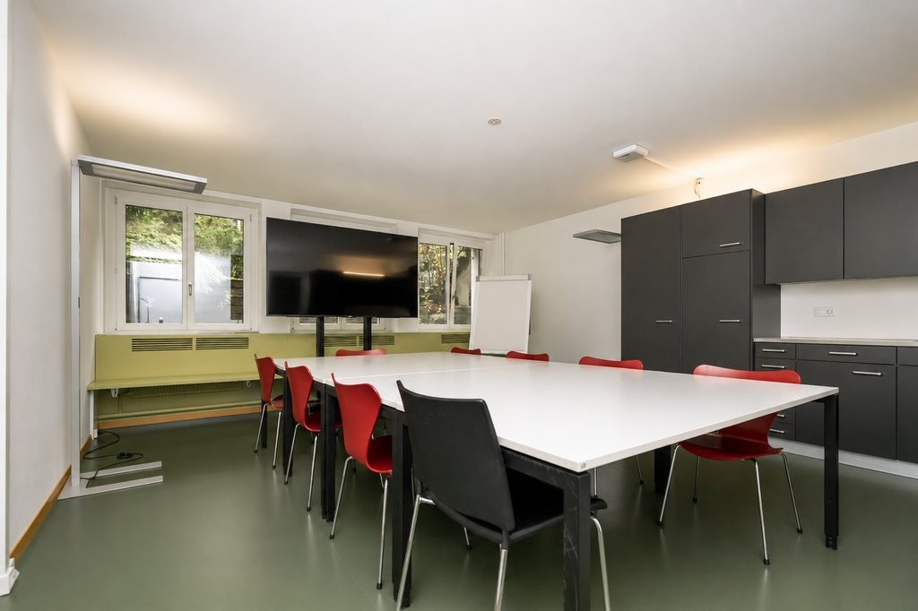 166m² commercial, photo 4 sur 6
