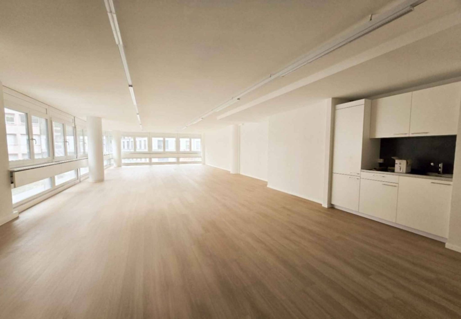 60m² office, photo 4 sur 4