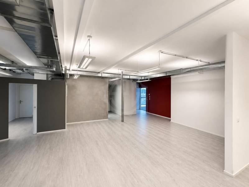 Office, photo 3 sur 7