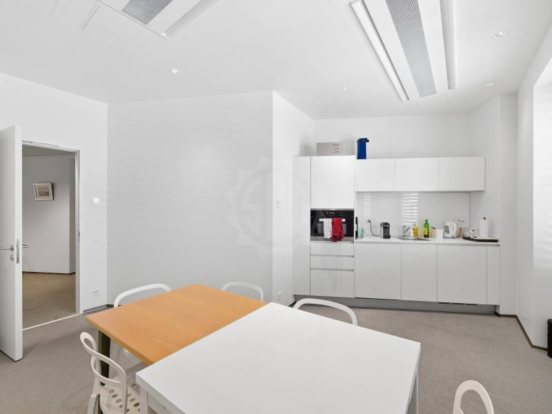 960m² office, photo 10 sur 10