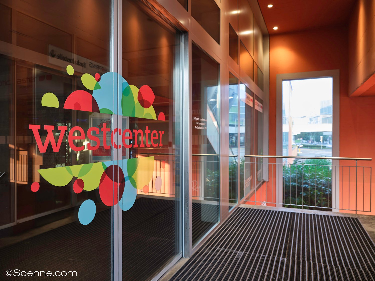 Centre commercial de 375m²