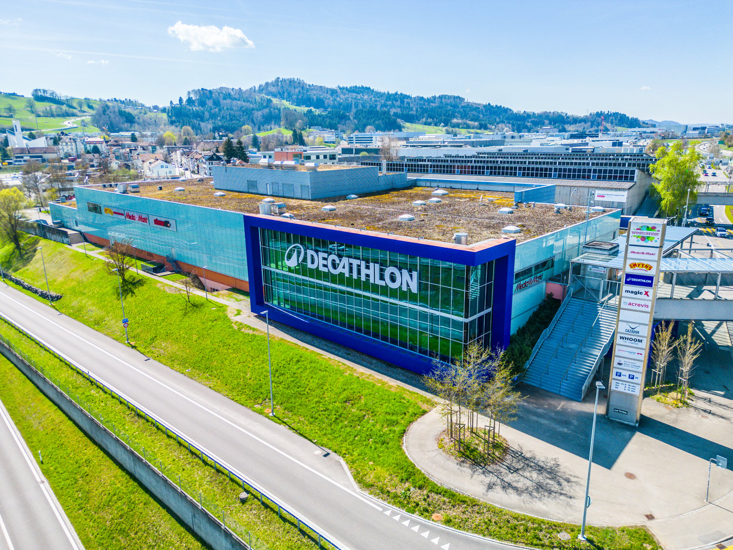 Centre commercial de 375m²