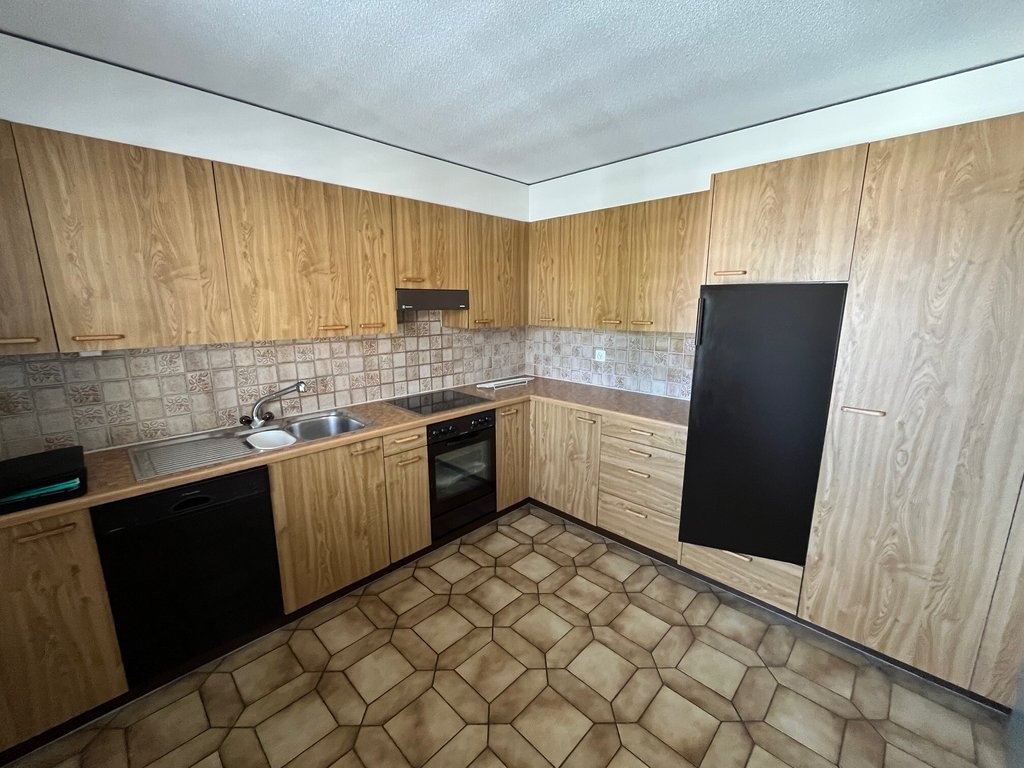 Appartement en attique de 2 ½ pièces, photo 2 sur 10