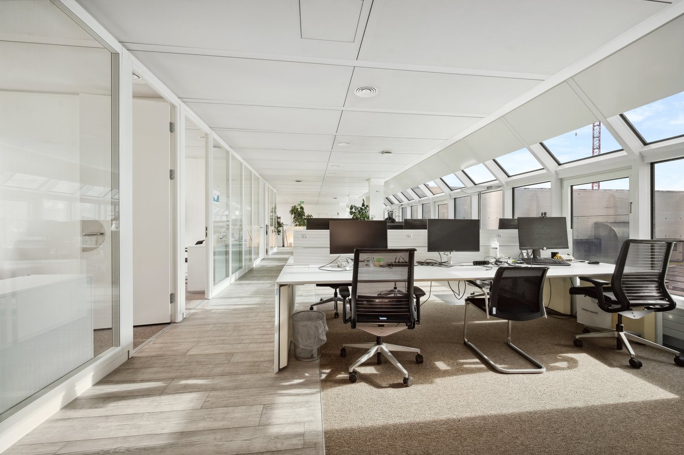 635m² bureau