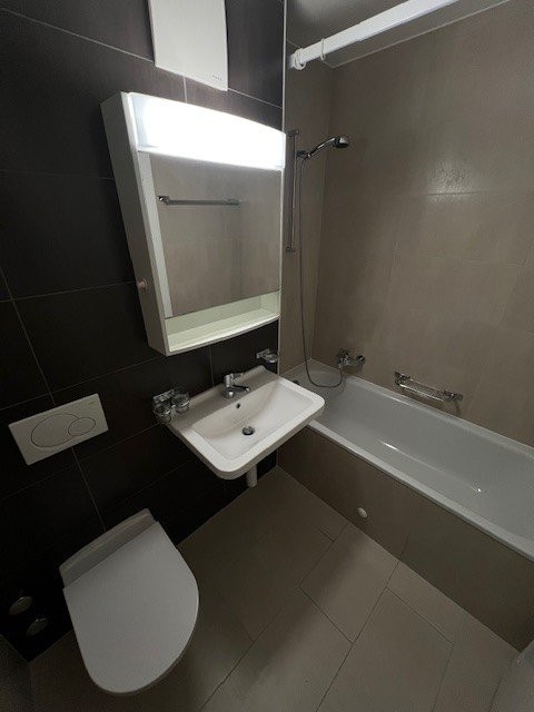 3 rooms apartment