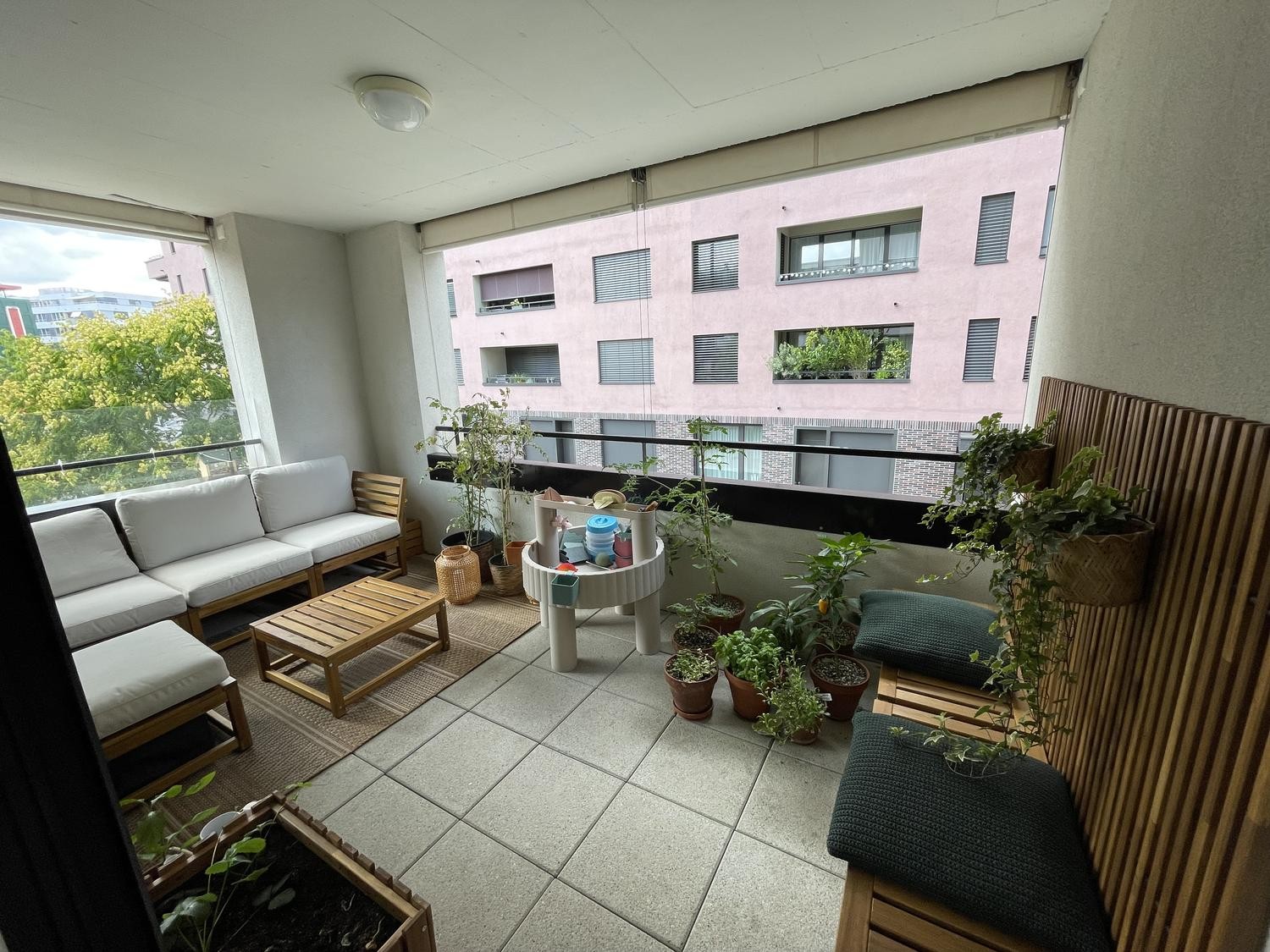 4 rooms apartment