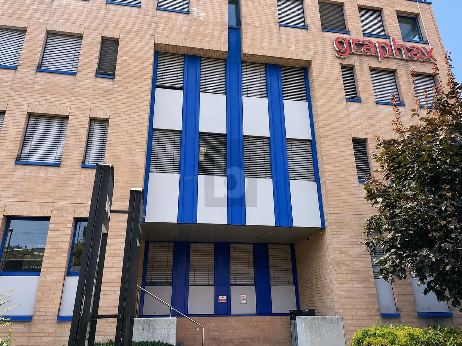 122m² office, photo 2 sur 4