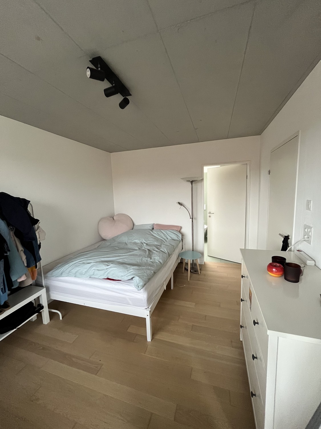 Chambre en colocation, photo 2 sur 6