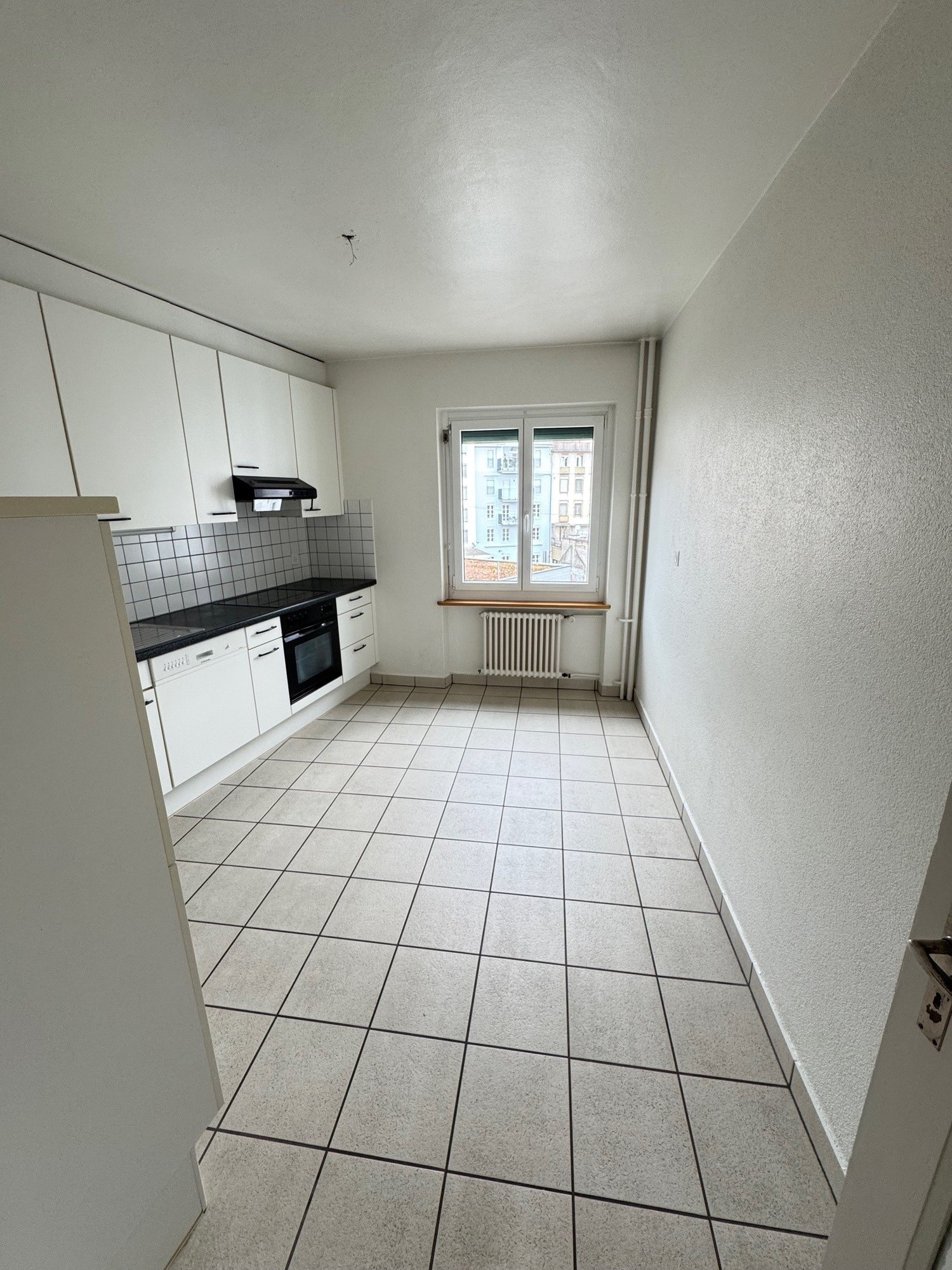 4 pièces appartement, photo 2 sur 8